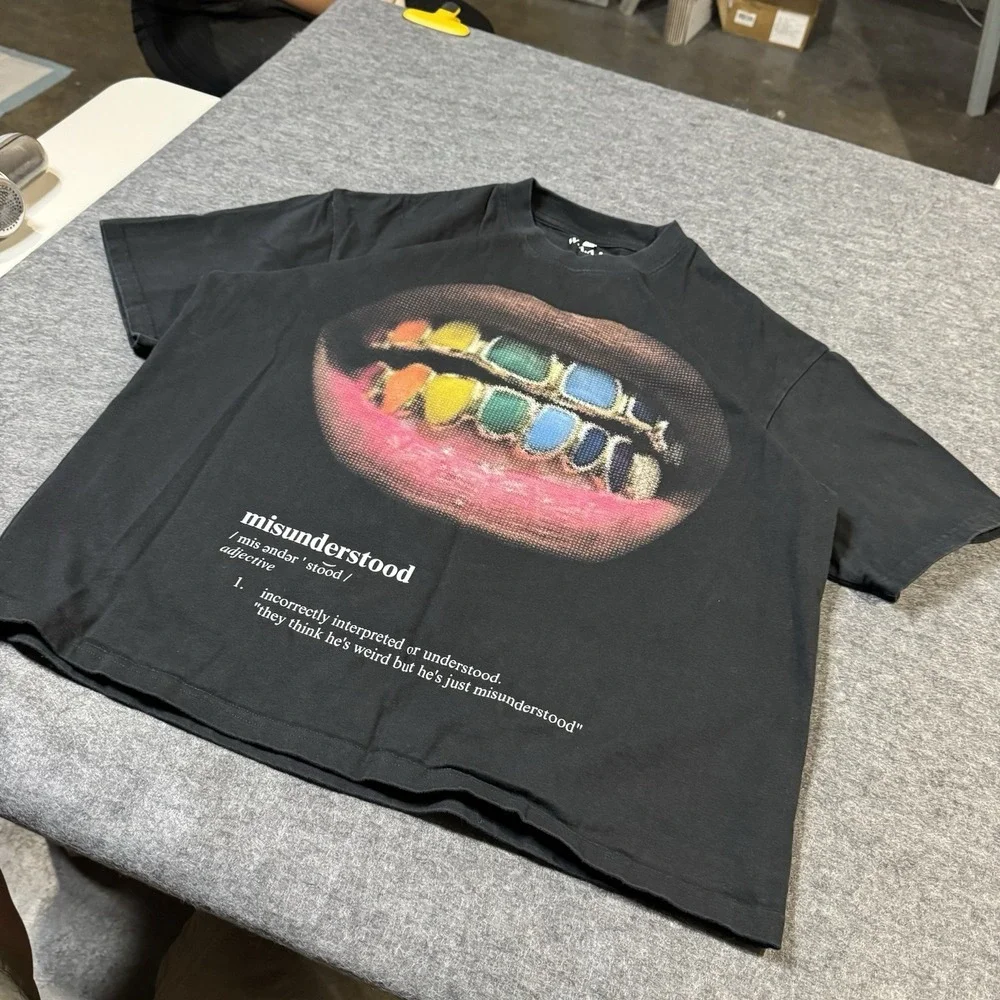 W.A.A.M Misunderstood Grillz Boxy Tshirt Mens M Streetwear Grunge Designer City